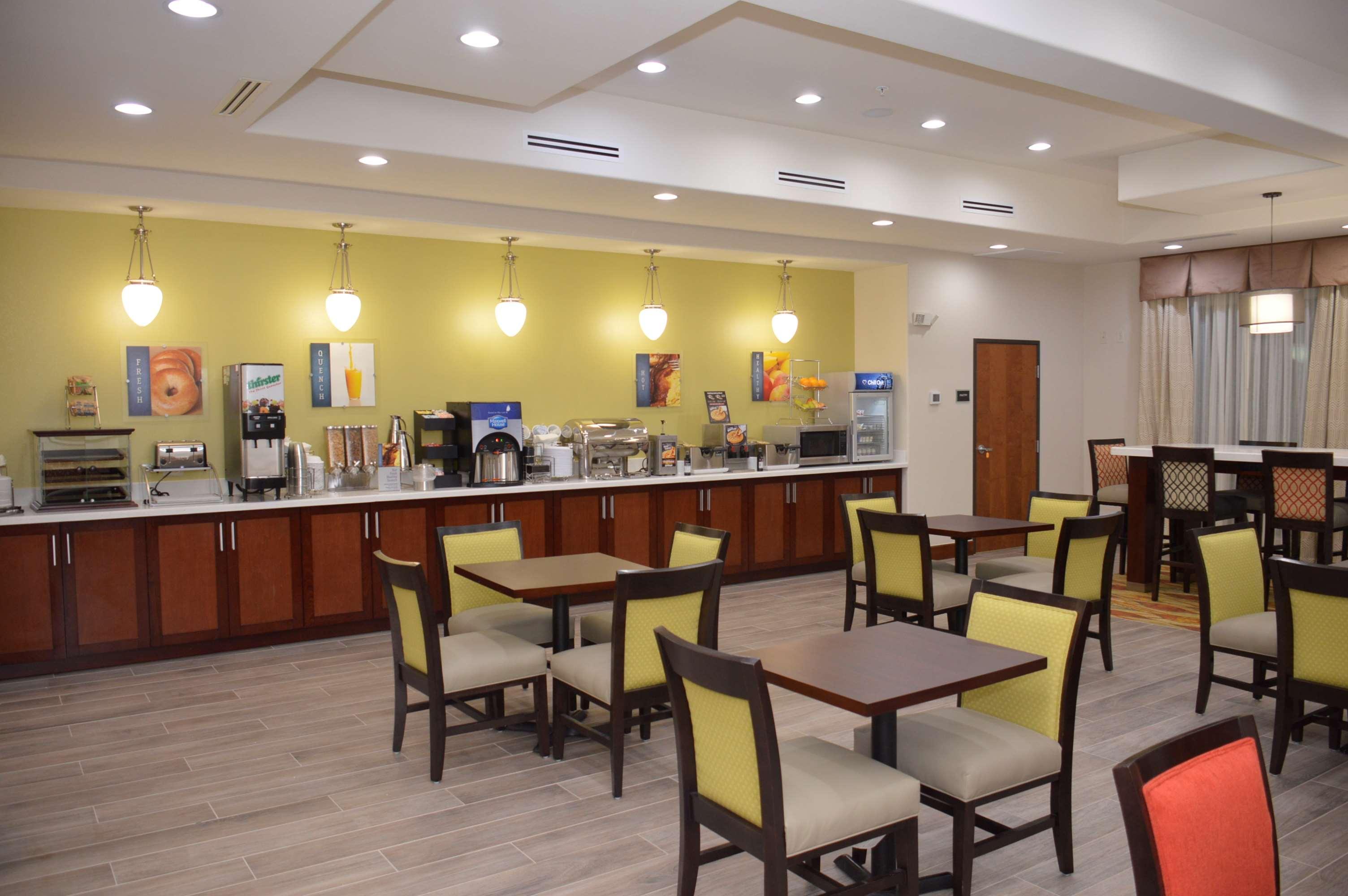 Best Western Plus Spring Inn & Suites Ngoại thất bức ảnh